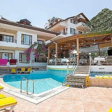 Sonata Hotel 3*