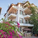 Sonata Hotel 3*